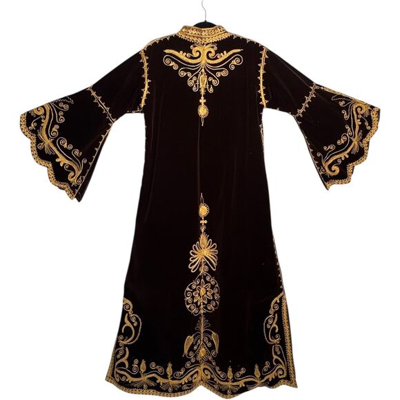 Vintage Moroccan Brown Velvet Kaftan with Gold Embroidery Robe medium - Picture 4 of 17